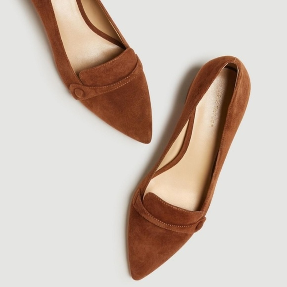 Ann Taylor Braydon Suede Block Heel Size 9
